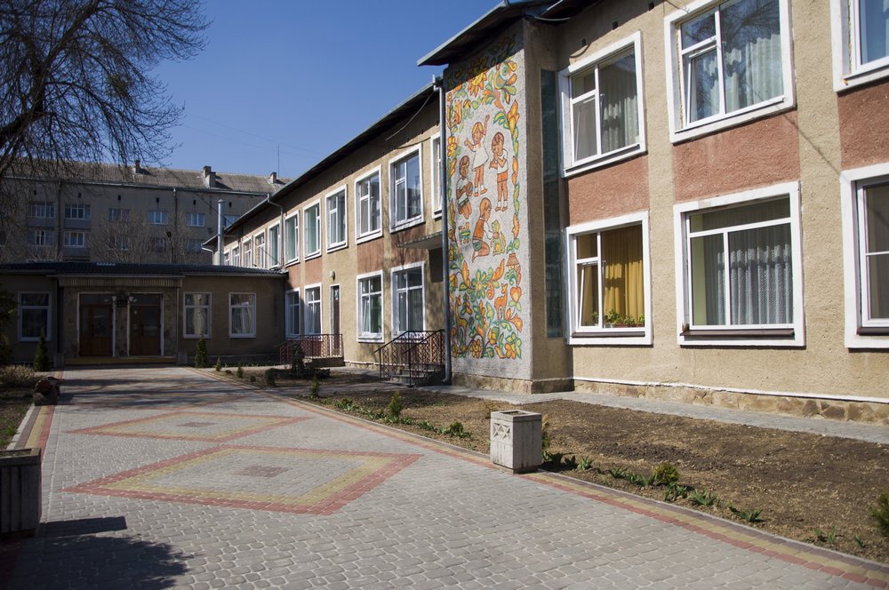 ДНЗ № 15 “Гуцулочка”