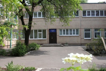 Дошкольное учебное заведение (ясли-сад) №180 "Дюймовочка"