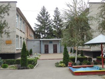 Дошкольное образовательное учреждение (ясла-садок) №35