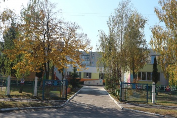 Дошкільний навчальний заклад (ясла-садок) №5 "Світлячок"