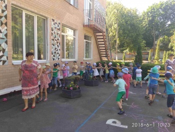 Дошкольное учебное заведение №1 "Капитошка"