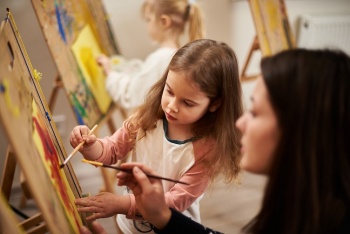 Мережа дитячих садочків "Веселі та розумні"