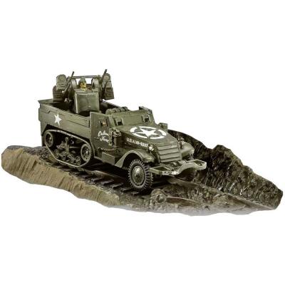 Сборная модель Revell Полугусеничный бронеавтомобиль Halftrack M16, 1:76 (3228)