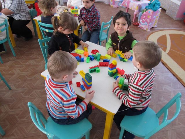 Дошкільний навчальний заклад - загальноосвітня школа І ступеня № 5 "Дніпряночка"