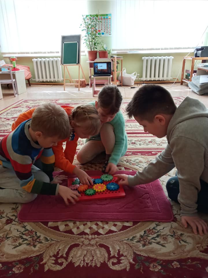 Монтессори клуб "Смайлик"