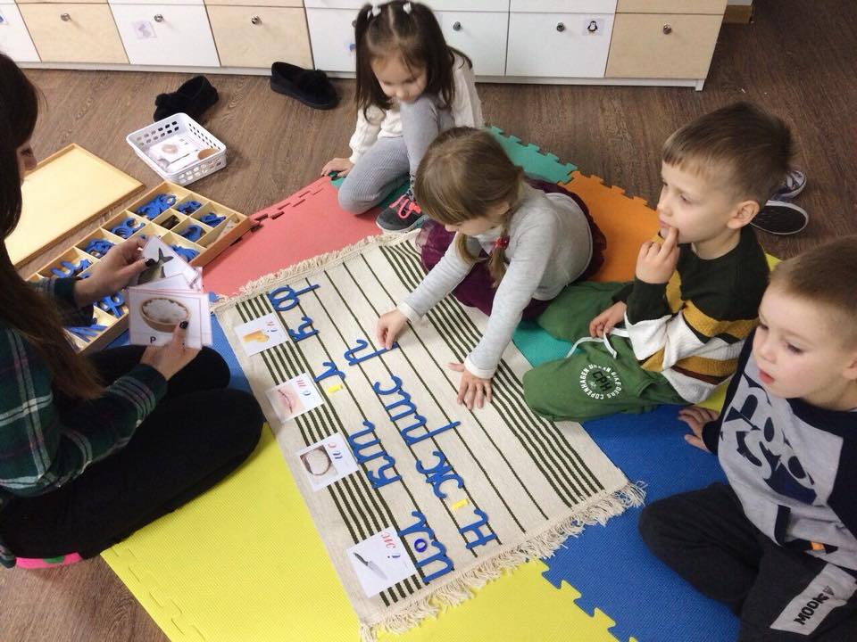 "Preschool" від школи "World School" (Голосієво)