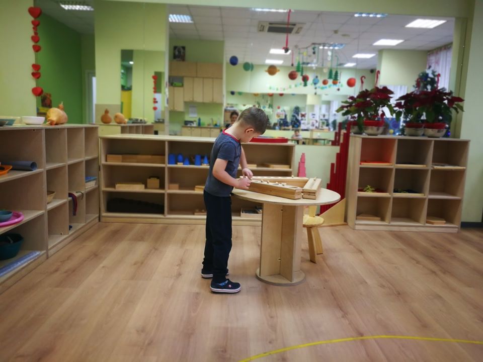 Частный детский сад-школа "MONTESSORI SCHOOL"