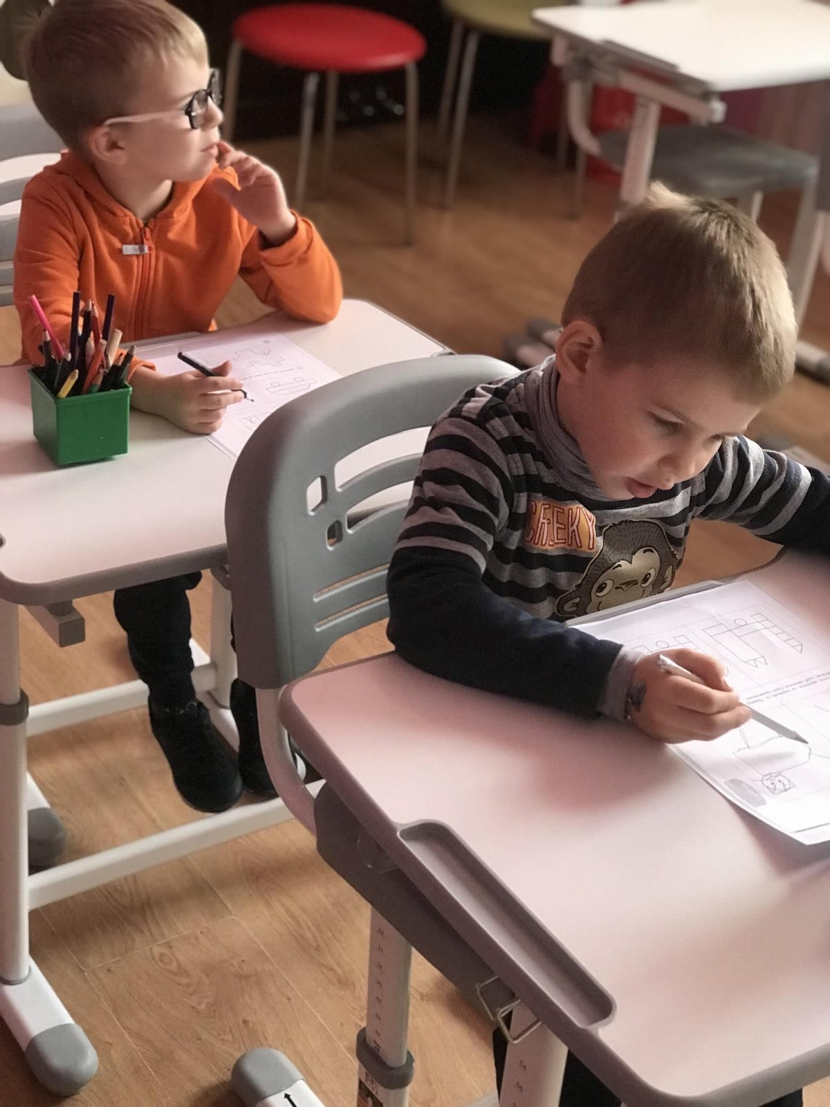 Дитячий центр інтелектуально-естетичного розвитку Світлинка