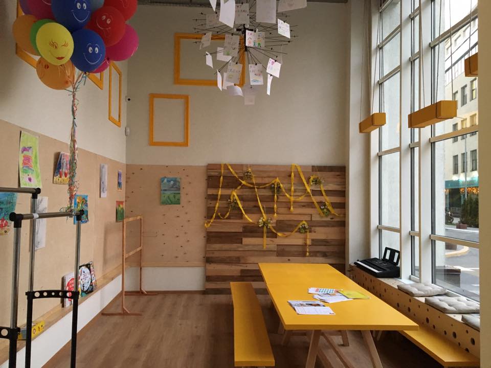 Детский сад "Creative Kids" (на Коновальца)
