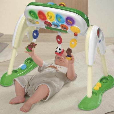 Игровой развивающий центр Chicco Deluxe (65408.20)