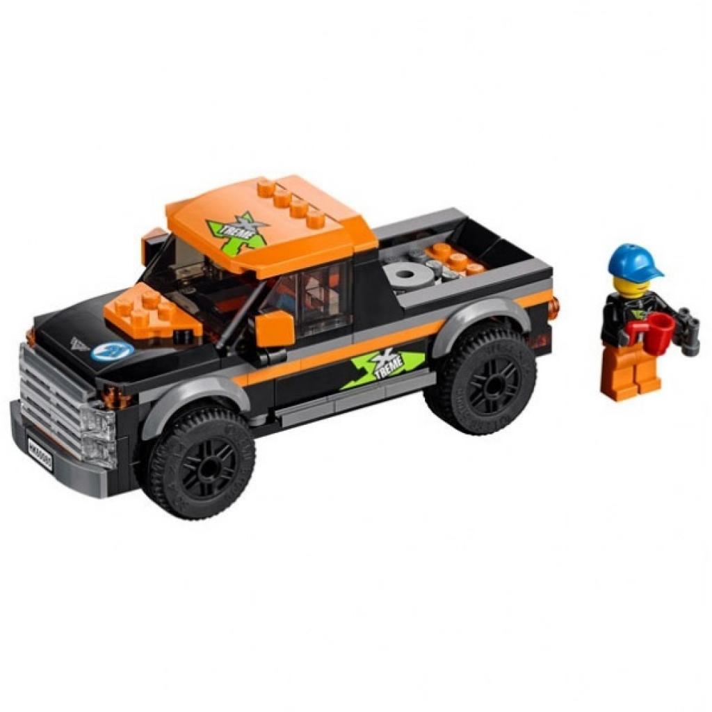 Конструктор LEGO City Внедорожник 4х4 с гоночным катером (60085)