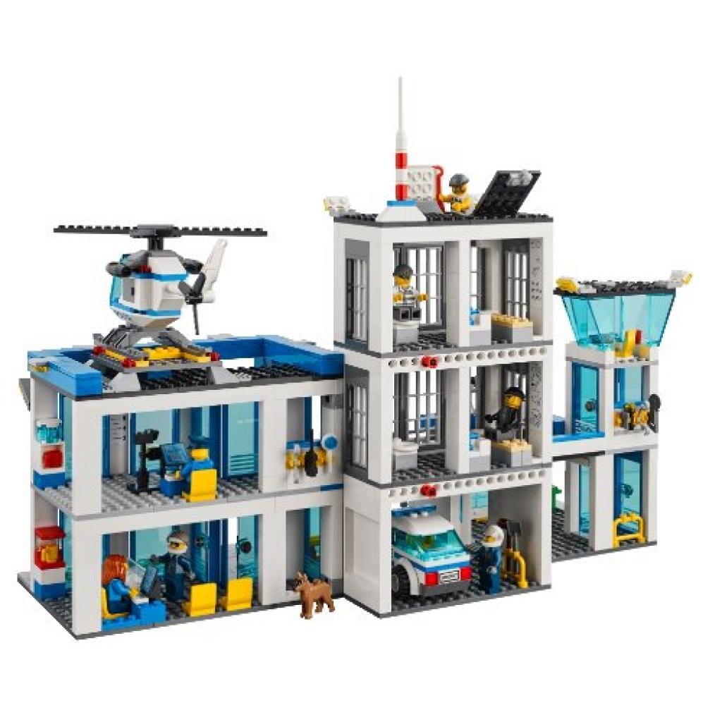 Конструктор LEGO Полицейский участок (60047)