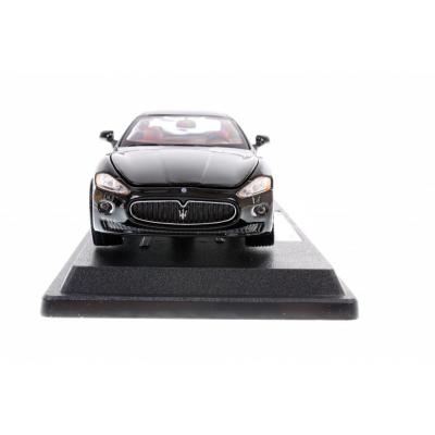 Машина Bburago MASERATI GRANTOURISMO (18-22107)