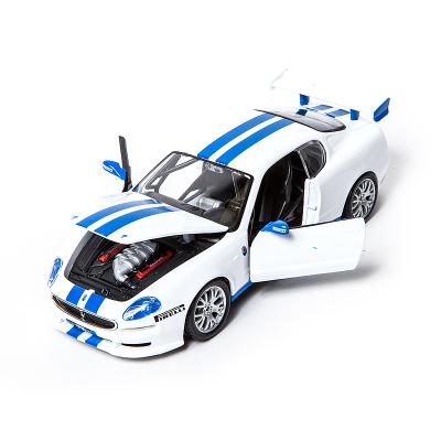 Машина Bburago MASERATI TROFEO (18-22097)