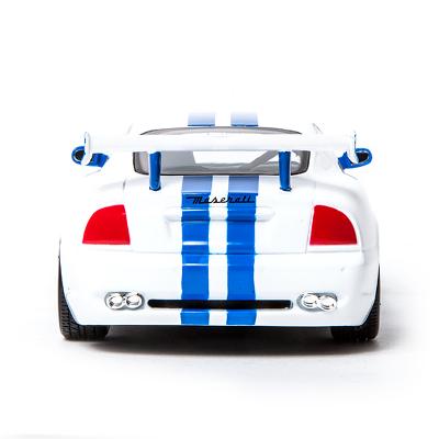 Машина Bburago MASERATI TROFEO (18-22097)