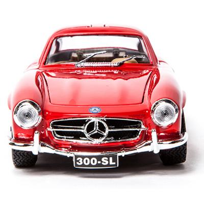 Машина Bburago MERCEDES-BENZ 300 SL (18-22023)
