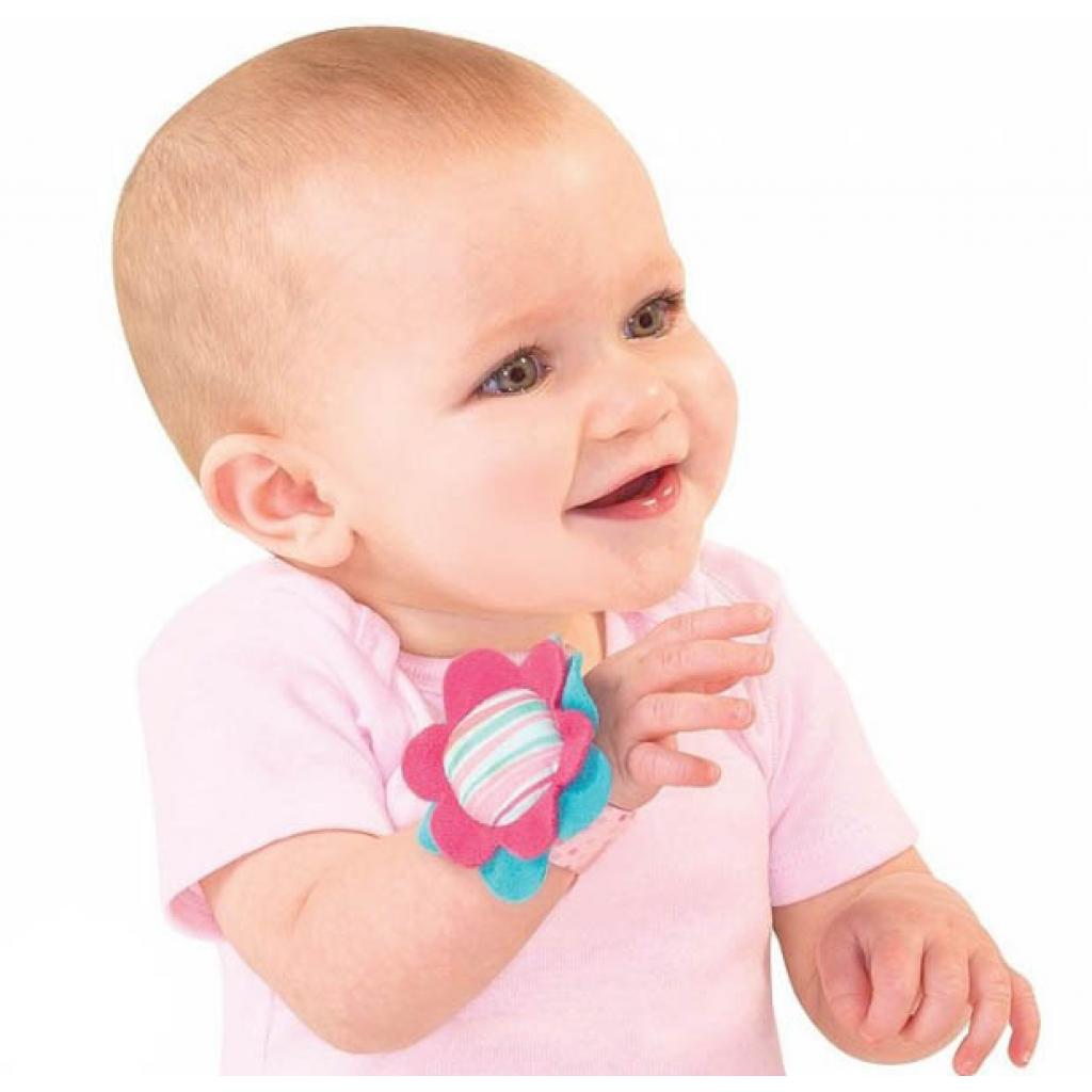Погремушка Kids II на запястье (8975)