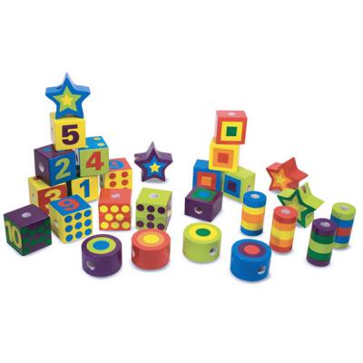 Развивающая игрушка Melissa&Doug Коробка со шнуровкой и звеньями (MD3775)