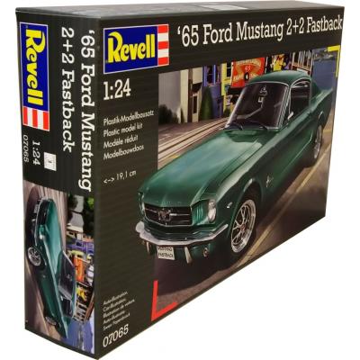 Сборная модель Revell Ford Mustang 2+2 Fastback 1:24 (7065)