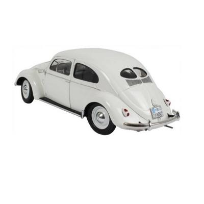 Сборная модель Revell VW Kafer 1951/52 1:16 (7461)
