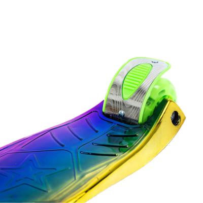 Скутер Bugs Hyper 2 Chameleon Green (6905614651508)