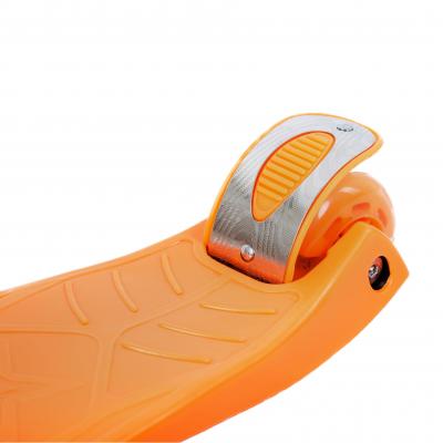 Скутер Bugs Master Orange (6905614651300)