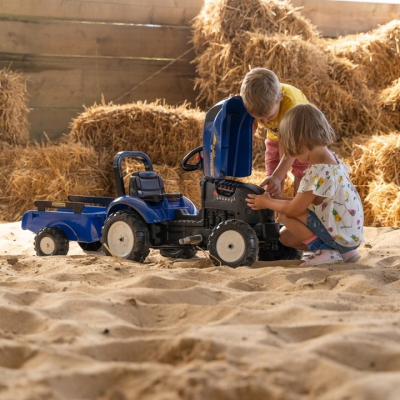 Веломобиль Falk New Holland трактор на педалях с прицепом Синий (3080AB)